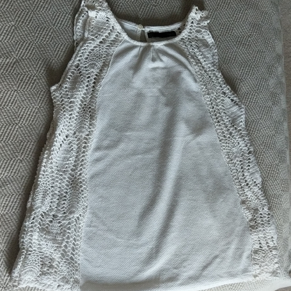 Sfera Women's Crochet Tank Top